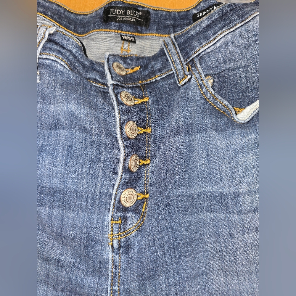 Judy Blue Women's Classic Blue Skinny Jeans